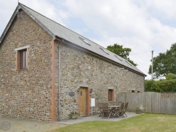 LOVELY SEMI-DETACHED BARN CONVERSION