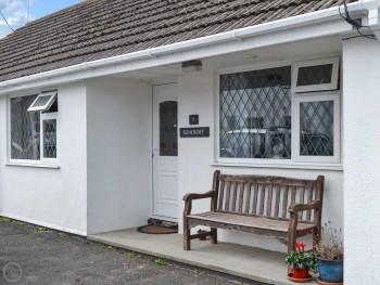 WELL-PRESENTED HOLIDAY BUNGALOW