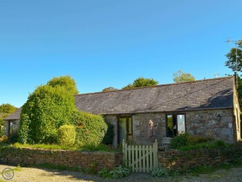 DELIGHTFUL HOLIDAY HOME