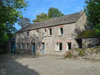 LOVELY SEMI-DETACHED HOLIDAY HOME