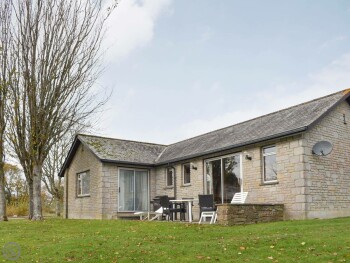 DELIGHTFUL DETACHED HOLIDAY HOME