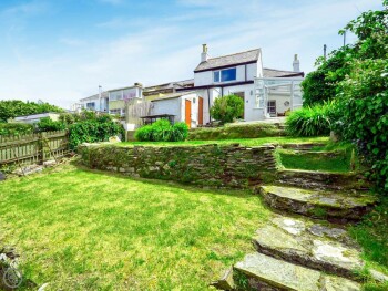 TERRACED GARDEN