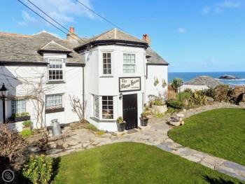 CHARACTERFUL,15TH-CENTURY MANOR HOUSE.