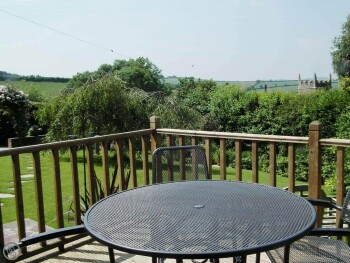 IMPRESSIVE DECKED TERRACE WITH FANTASTIC VIEWS