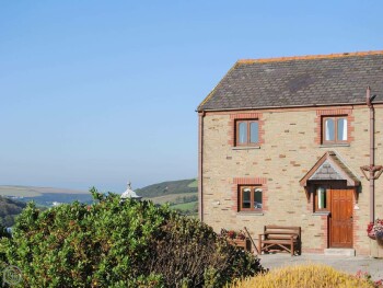 CHARMING CORNISH HOLIDAY COTTAGE