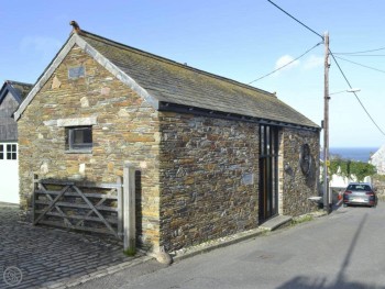 LOVELY, CONVERTED HOLIDAY BARN
