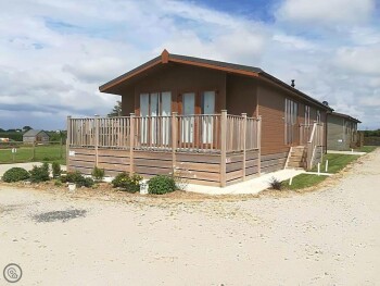 LOVELY LODGE-STYLE HOLIDAY ACCOMMODATION