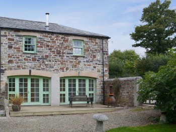 DELIGHTFUL CORNISH HOLIDAY HOME