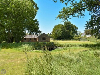 LANDSCAPED GARDEN AND GROUNDS