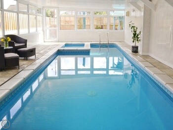 INDOOR SWIMMING POOL