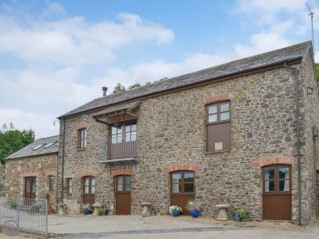 FANTASTIC HOLIDAY HOME